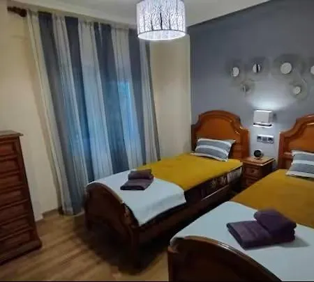 Luna & Moon Apartment